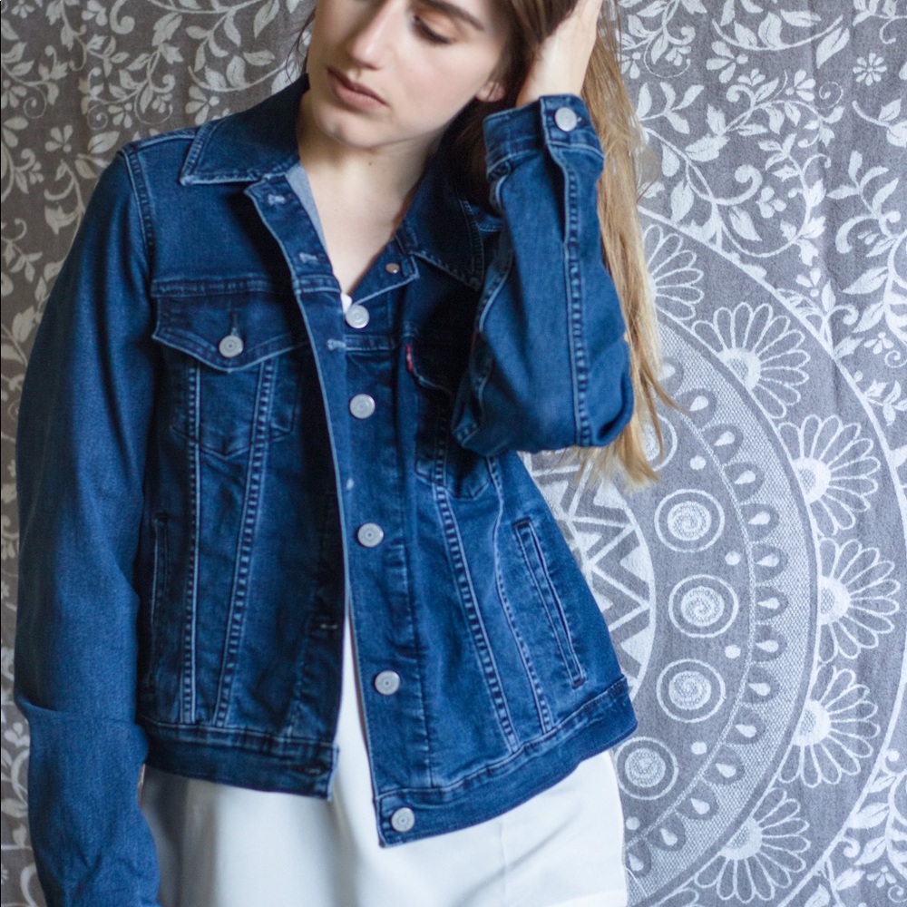 SOLD NWOT Levi Strauss & Co denim jacket - Picture 2 of 5